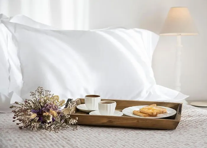 Semesterbostad Aelia Sunset